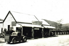 Pearce-Bros-Tawonga-Store